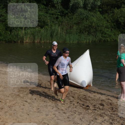 21.06.2026 - 29. Vierlanden-Triathlon Andreas Tolksdorf http://msf.ph/oto/9852787 21.06.2026 08:35:50 Schwimmen  meine-sportfotos.de