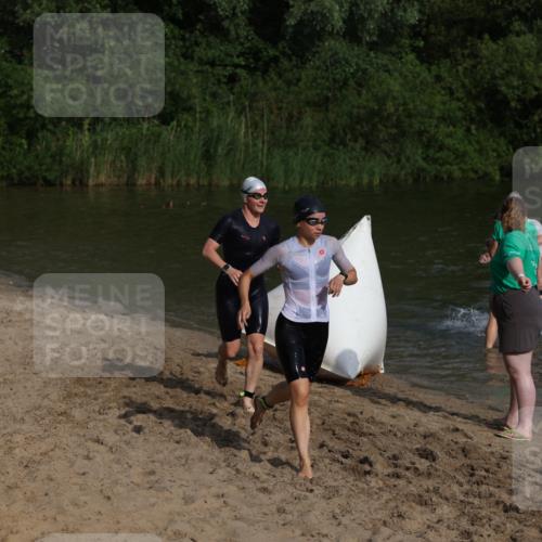 21.06.2026 - 29. Vierlanden-Triathlon Andreas Tolksdorf http://msf.ph/oto/9852790 21.06.2026 08:35:50 Schwimmen  meine-sportfotos.de
