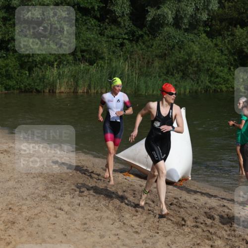 21.06.2026 - 29. Vierlanden-Triathlon Andreas Tolksdorf http://msf.ph/oto/9852816 21.06.2026 08:36:01 Schwimmen  meine-sportfotos.de