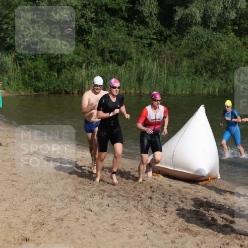 21.06.2026 - 29. Vierlanden-Triathlon Andreas Tolksdorf http://msf.ph/oto/9852857 21.06.2026 08:36:15 Schwimmen  meine-sportfotos.de