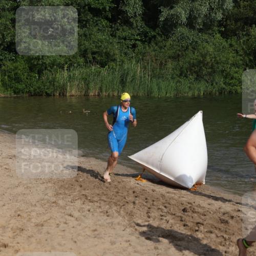 21.06.2026 - 29. Vierlanden-Triathlon Andreas Tolksdorf http://msf.ph/oto/9852871 21.06.2026 08:36:18 Schwimmen  meine-sportfotos.de