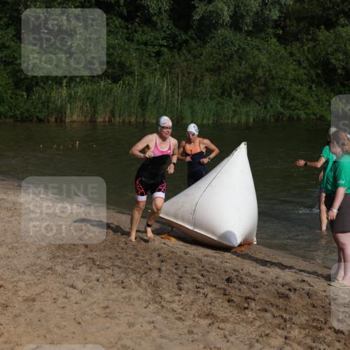 21.06.2026 - 29. Vierlanden-Triathlon Andreas Tolksdorf http://msf.ph/oto/9852884 21.06.2026 08:36:24 Schwimmen  meine-sportfotos.de