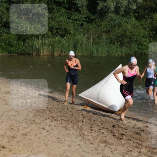 21.06.2026 - 29. Vierlanden-Triathlon Andreas Tolksdorf http://msf.ph/oto/9852885 21.06.2026 08:36:25 Schwimmen  meine-sportfotos.de