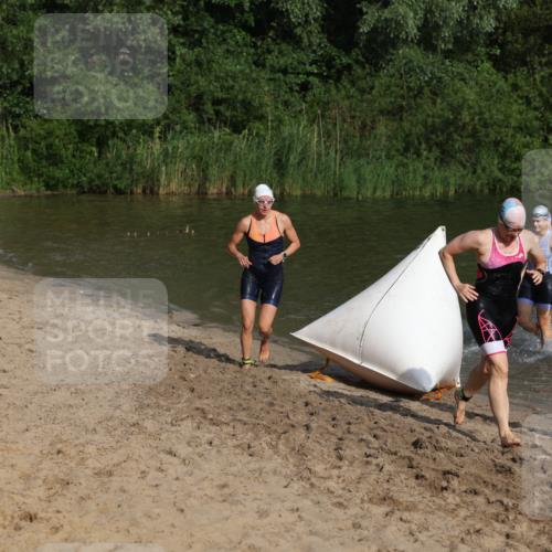 21.06.2026 - 29. Vierlanden-Triathlon Andreas Tolksdorf http://msf.ph/oto/9852887 21.06.2026 08:36:26 Schwimmen  meine-sportfotos.de