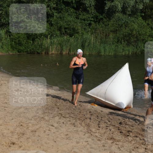 21.06.2026 - 29. Vierlanden-Triathlon Andreas Tolksdorf http://msf.ph/oto/9852893 21.06.2026 08:36:26 Schwimmen  meine-sportfotos.de