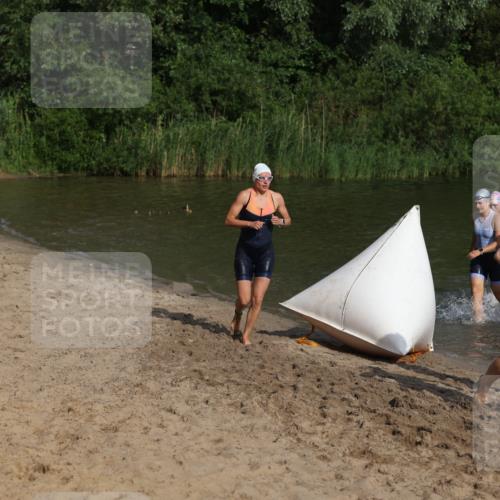 21.06.2026 - 29. Vierlanden-Triathlon Andreas Tolksdorf http://msf.ph/oto/9852894 21.06.2026 08:36:26 Schwimmen  meine-sportfotos.de
