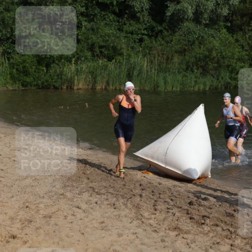 21.06.2026 - 29. Vierlanden-Triathlon Andreas Tolksdorf http://msf.ph/oto/9852899 21.06.2026 08:36:26 Schwimmen  meine-sportfotos.de