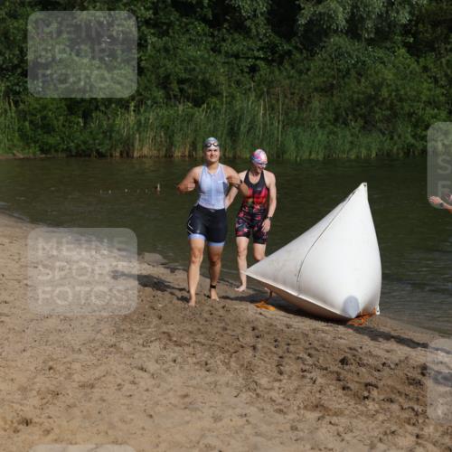 21.06.2026 - 29. Vierlanden-Triathlon Andreas Tolksdorf http://msf.ph/oto/9852903 21.06.2026 08:36:29 Schwimmen  meine-sportfotos.de