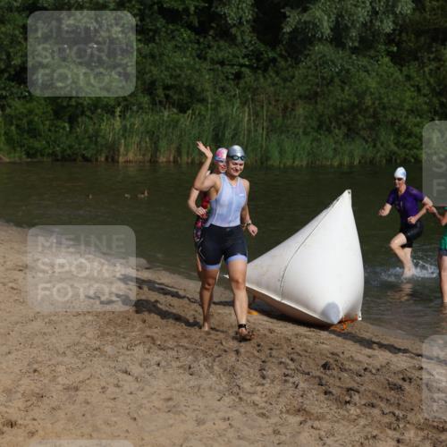 21.06.2026 - 29. Vierlanden-Triathlon Andreas Tolksdorf http://msf.ph/oto/9852915 21.06.2026 08:36:30 Schwimmen  meine-sportfotos.de