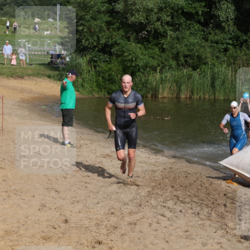 21.06.2026 - 29. Vierlanden-Triathlon Andreas Tolksdorf http://msf.ph/oto/9852990 21.06.2026 08:37:04 Schwimmen 24, 30, 63 meine-sportfotos.de