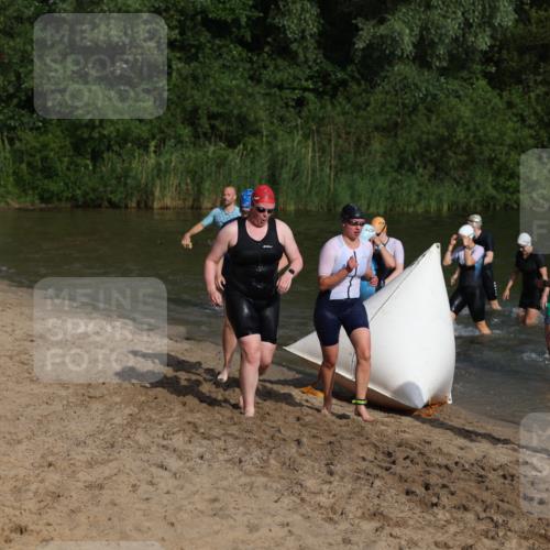 21.06.2026 - 29. Vierlanden-Triathlon Andreas Tolksdorf http://msf.ph/oto/9853005 21.06.2026 08:37:10 Schwimmen 46, 63 meine-sportfotos.de