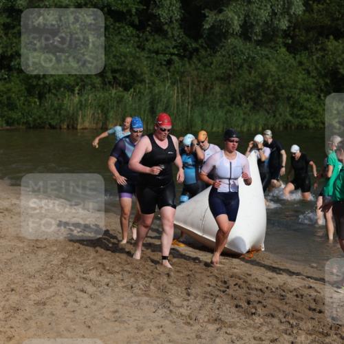 21.06.2026 - 29. Vierlanden-Triathlon Andreas Tolksdorf http://msf.ph/oto/9853009 21.06.2026 08:37:10 Schwimmen 46, 63 meine-sportfotos.de