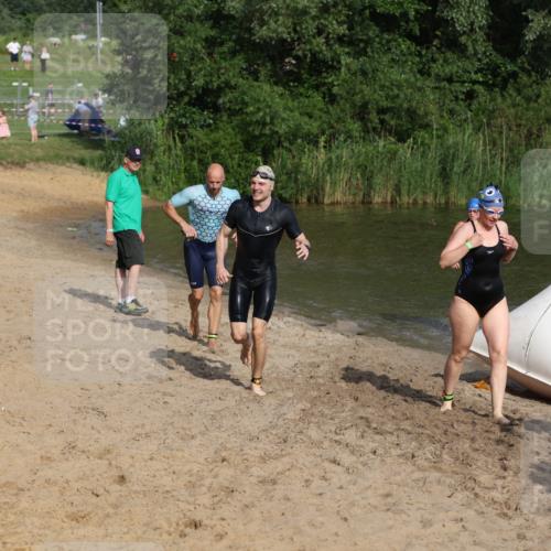 21.06.2026 - 29. Vierlanden-Triathlon Andreas Tolksdorf http://msf.ph/oto/9853045 21.06.2026 08:37:20 Schwimmen 31, 46, 107, 127 meine-sportfotos.de