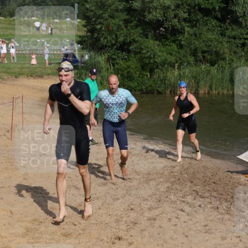 21.06.2026 - 29. Vierlanden-Triathlon Andreas Tolksdorf http://msf.ph/oto/9853056 21.06.2026 08:37:22 Schwimmen 31, 46, 107, 127 meine-sportfotos.de