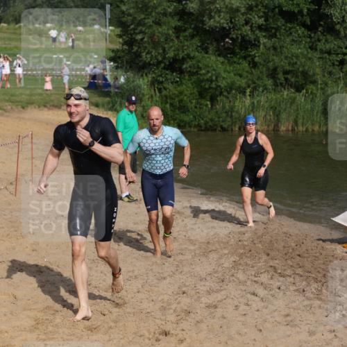 21.06.2026 - 29. Vierlanden-Triathlon Andreas Tolksdorf http://msf.ph/oto/9853057 21.06.2026 08:37:22 Schwimmen 31, 46, 107, 127 meine-sportfotos.de