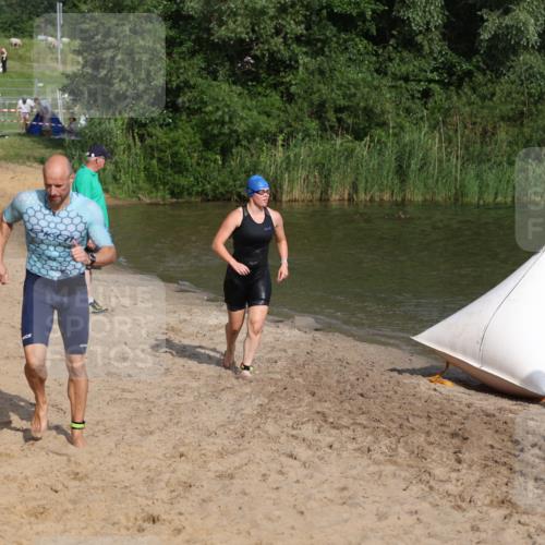 21.06.2026 - 29. Vierlanden-Triathlon Andreas Tolksdorf http://msf.ph/oto/9853060 21.06.2026 08:37:23 Schwimmen 31, 46, 107, 127 meine-sportfotos.de
