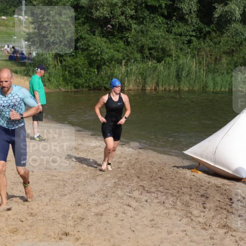21.06.2026 - 29. Vierlanden-Triathlon Andreas Tolksdorf http://msf.ph/oto/9853062 21.06.2026 08:37:23 Schwimmen 31, 46, 107, 127 meine-sportfotos.de