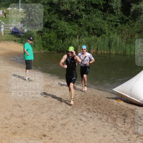 21.06.2026 - 29. Vierlanden-Triathlon Andreas Tolksdorf http://msf.ph/oto/9853067 21.06.2026 08:37:27 Schwimmen 31, 107, 127 meine-sportfotos.de