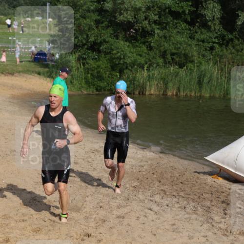 21.06.2026 - 29. Vierlanden-Triathlon Andreas Tolksdorf http://msf.ph/oto/9853076 21.06.2026 08:37:29 Schwimmen 31, 36, 107, 127 meine-sportfotos.de