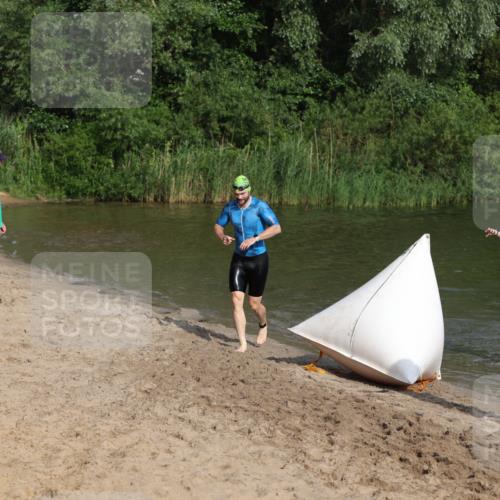 21.06.2026 - 29. Vierlanden-Triathlon Andreas Tolksdorf http://msf.ph/oto/9853079 21.06.2026 08:37:37 Schwimmen 36 meine-sportfotos.de