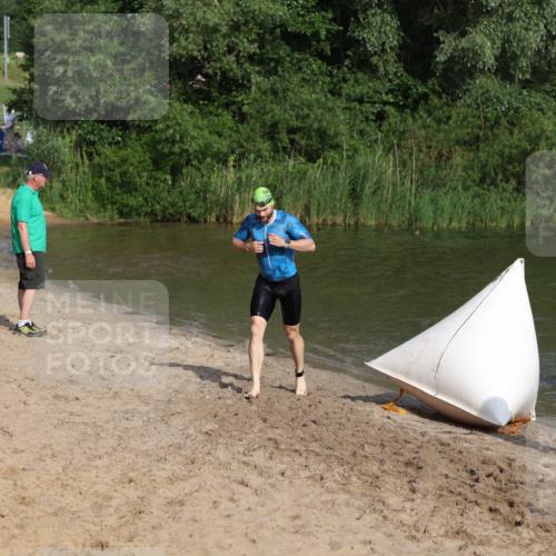 21.06.2026 - 29. Vierlanden-Triathlon Andreas Tolksdorf http://msf.ph/oto/9853089 21.06.2026 08:37:38 Schwimmen 36 meine-sportfotos.de