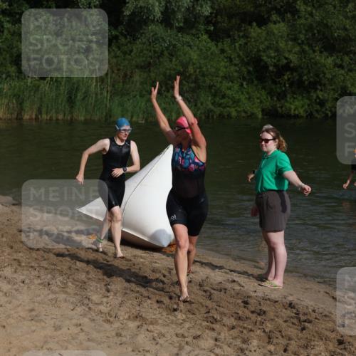 21.06.2026 - 29. Vierlanden-Triathlon Andreas Tolksdorf http://msf.ph/oto/9853160 21.06.2026 08:38:03 Schwimmen 13, 37 meine-sportfotos.de