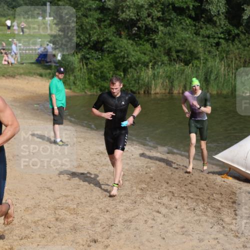 21.06.2026 - 29. Vierlanden-Triathlon Andreas Tolksdorf http://msf.ph/oto/9853182 21.06.2026 08:38:16 Schwimmen 12, 45, 57, 76, 77 meine-sportfotos.de