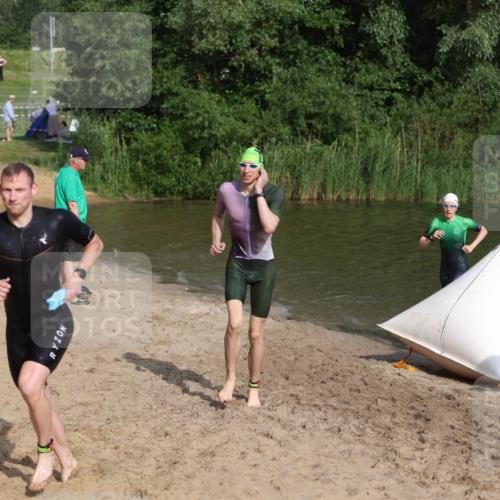 21.06.2026 - 29. Vierlanden-Triathlon Andreas Tolksdorf http://msf.ph/oto/9853187 21.06.2026 08:38:18 Schwimmen 12, 45, 57, 76, 77 meine-sportfotos.de
