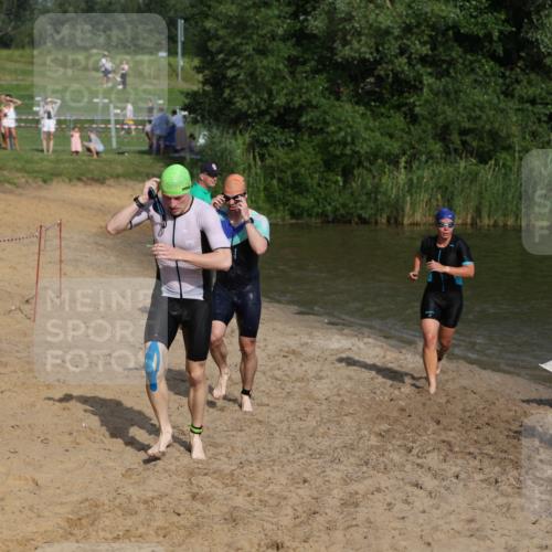 21.06.2026 - 29. Vierlanden-Triathlon Andreas Tolksdorf http://msf.ph/oto/9853204 21.06.2026 08:38:26 Schwimmen 12, 57 meine-sportfotos.de