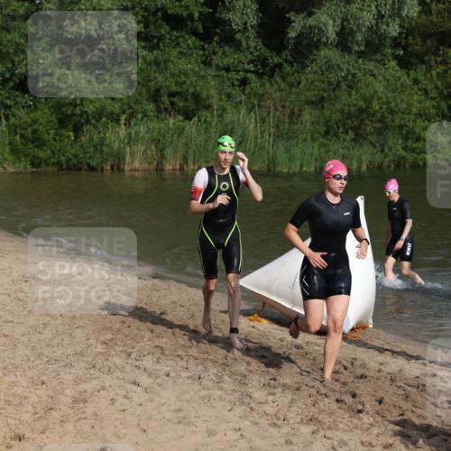 21.06.2026 - 29. Vierlanden-Triathlon Andreas Tolksdorf http://msf.ph/oto/9853238 21.06.2026 08:38:48 Schwimmen 60, 61, 82 meine-sportfotos.de
