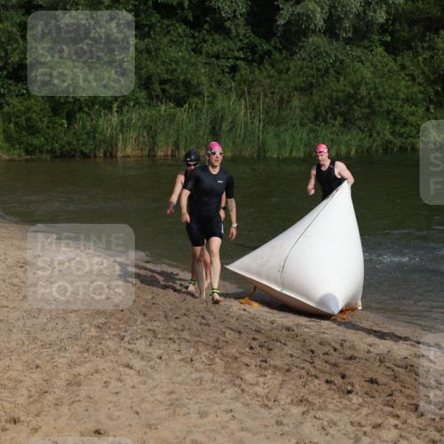 21.06.2026 - 29. Vierlanden-Triathlon Andreas Tolksdorf http://msf.ph/oto/9853246 21.06.2026 08:38:53 Schwimmen 60, 61, 82 meine-sportfotos.de