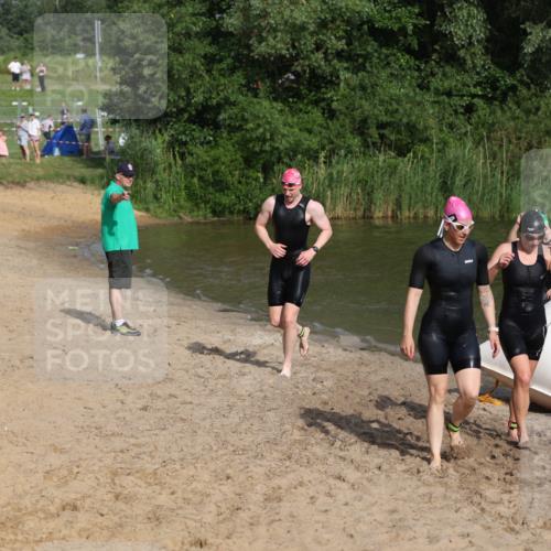 21.06.2026 - 29. Vierlanden-Triathlon Andreas Tolksdorf http://msf.ph/oto/9853255 21.06.2026 08:38:55 Schwimmen 61, 82 meine-sportfotos.de