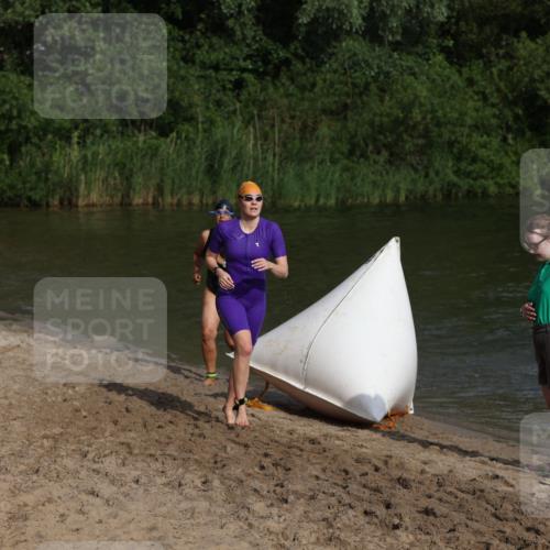 21.06.2026 - 29. Vierlanden-Triathlon Andreas Tolksdorf http://msf.ph/oto/9853308 21.06.2026 08:39:14 Schwimmen 32, 155, 166, 212 meine-sportfotos.de
