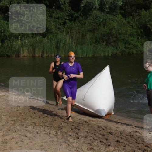 21.06.2026 - 29. Vierlanden-Triathlon Andreas Tolksdorf http://msf.ph/oto/9853310 21.06.2026 08:39:14 Schwimmen 32, 155, 166, 212 meine-sportfotos.de