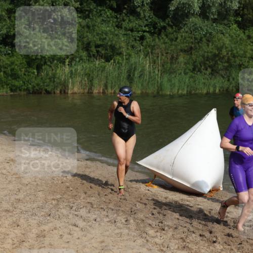 21.06.2026 - 29. Vierlanden-Triathlon Andreas Tolksdorf http://msf.ph/oto/9853315 21.06.2026 08:39:15 Schwimmen 32, 155, 166, 212 meine-sportfotos.de