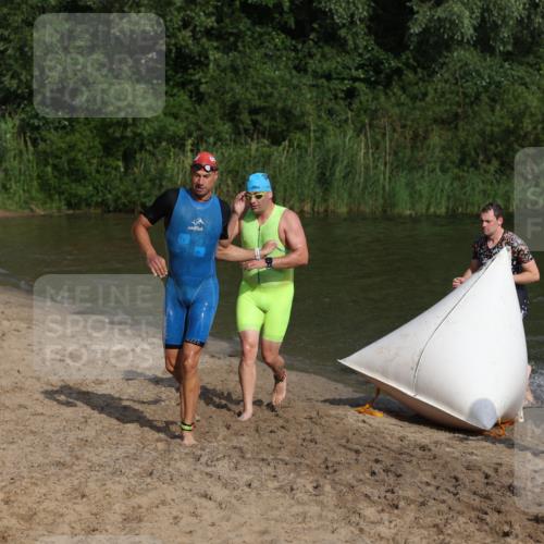 21.06.2026 - 29. Vierlanden-Triathlon Andreas Tolksdorf http://msf.ph/oto/9853326 21.06.2026 08:39:19 Schwimmen 32, 155, 166, 212 meine-sportfotos.de