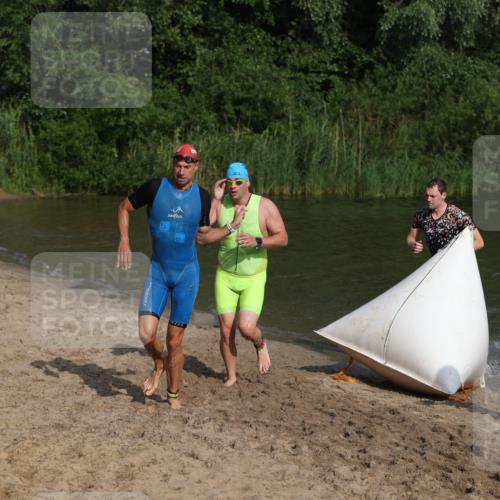 21.06.2026 - 29. Vierlanden-Triathlon Andreas Tolksdorf http://msf.ph/oto/9853328 21.06.2026 08:39:19 Schwimmen 32, 155, 166, 212 meine-sportfotos.de