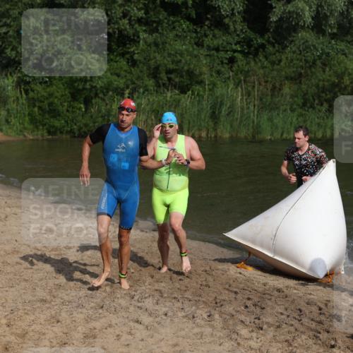 21.06.2026 - 29. Vierlanden-Triathlon Andreas Tolksdorf http://msf.ph/oto/9853329 21.06.2026 08:39:19 Schwimmen 32, 155, 166, 212 meine-sportfotos.de