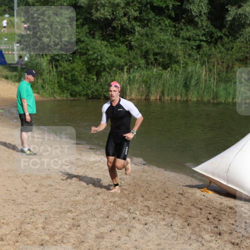 21.06.2026 - 29. Vierlanden-Triathlon Andreas Tolksdorf http://msf.ph/oto/9853407 21.06.2026 08:39:50 Schwimmen 7, 72, 103 meine-sportfotos.de