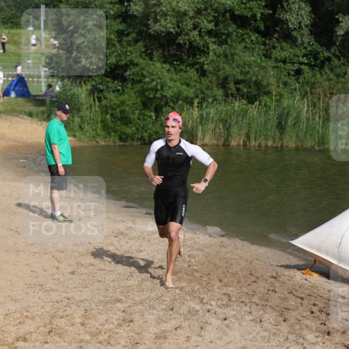 21.06.2026 - 29. Vierlanden-Triathlon Andreas Tolksdorf http://msf.ph/oto/9853409 21.06.2026 08:39:51 Schwimmen 7, 72, 103 meine-sportfotos.de