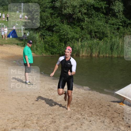 21.06.2026 - 29. Vierlanden-Triathlon Andreas Tolksdorf http://msf.ph/oto/9853411 21.06.2026 08:39:51 Schwimmen 7, 72, 103 meine-sportfotos.de