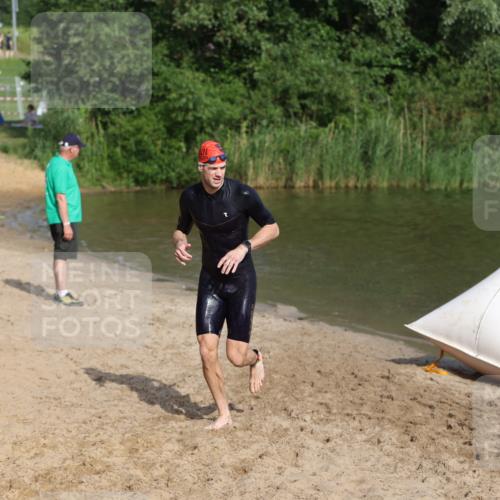 21.06.2026 - 29. Vierlanden-Triathlon Andreas Tolksdorf http://msf.ph/oto/9853487 21.06.2026 08:40:20 Schwimmen 51 meine-sportfotos.de