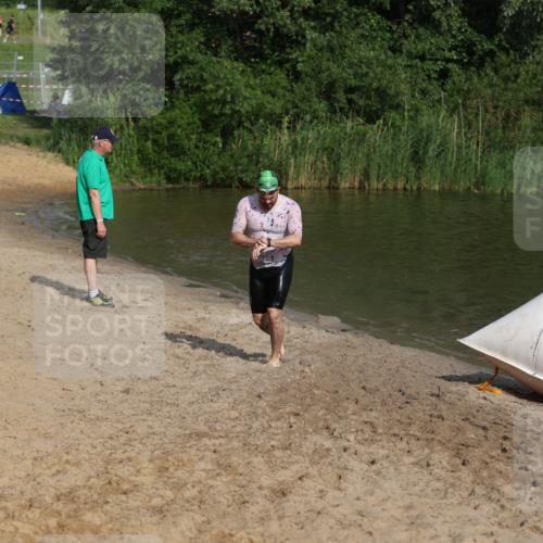 21.06.2026 - 29. Vierlanden-Triathlon Andreas Tolksdorf http://msf.ph/oto/9853498 21.06.2026 08:40:44 Schwimmen 18, 164 meine-sportfotos.de