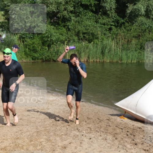 21.06.2026 - 29. Vierlanden-Triathlon Andreas Tolksdorf http://msf.ph/oto/9853541 21.06.2026 08:41:03 Schwimmen 99, 129, 132 meine-sportfotos.de