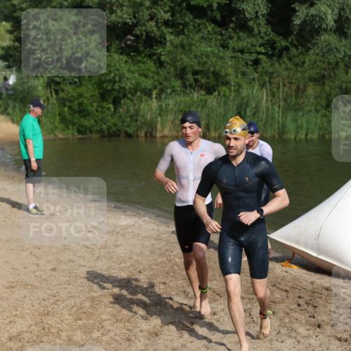 21.06.2026 - 29. Vierlanden-Triathlon Andreas Tolksdorf http://msf.ph/oto/9853588 21.06.2026 08:41:58 Schwimmen 38, 62, 67 meine-sportfotos.de