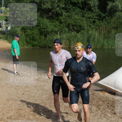 21.06.2026 - 29. Vierlanden-Triathlon Andreas Tolksdorf http://msf.ph/oto/9853595 21.06.2026 08:41:59 Schwimmen 38, 62, 67 meine-sportfotos.de