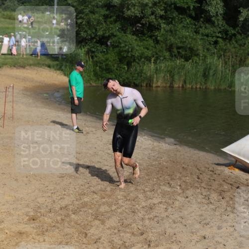 21.06.2026 - 29. Vierlanden-Triathlon Andreas Tolksdorf http://msf.ph/oto/9853642 21.06.2026 08:42:41 Schwimmen 27, 193, 210 meine-sportfotos.de