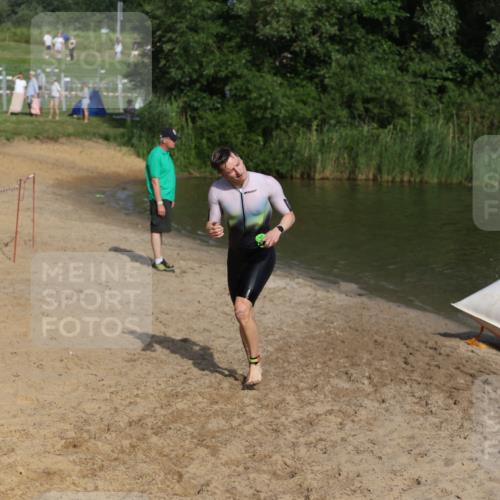 21.06.2026 - 29. Vierlanden-Triathlon Andreas Tolksdorf http://msf.ph/oto/9853643 21.06.2026 08:42:41 Schwimmen 27, 193, 210 meine-sportfotos.de