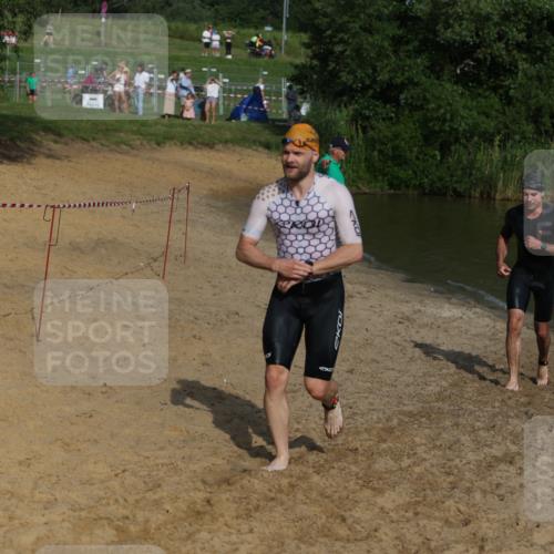 21.06.2026 - 29. Vierlanden-Triathlon Andreas Tolksdorf http://msf.ph/oto/9853680 21.06.2026 08:43:39 Schwimmen 42, 44, 88, 108, 154, 197 meine-sportfotos.de