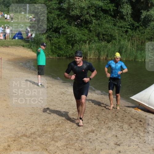 21.06.2026 - 29. Vierlanden-Triathlon Andreas Tolksdorf http://msf.ph/oto/9853685 21.06.2026 08:43:40 Schwimmen 42, 44, 88, 108, 154, 197 meine-sportfotos.de